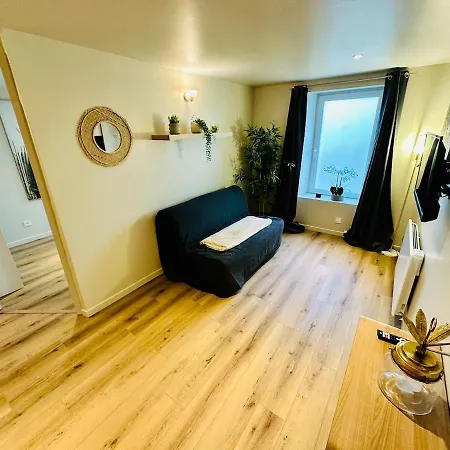 Moderne Et Chaleureux Daire *